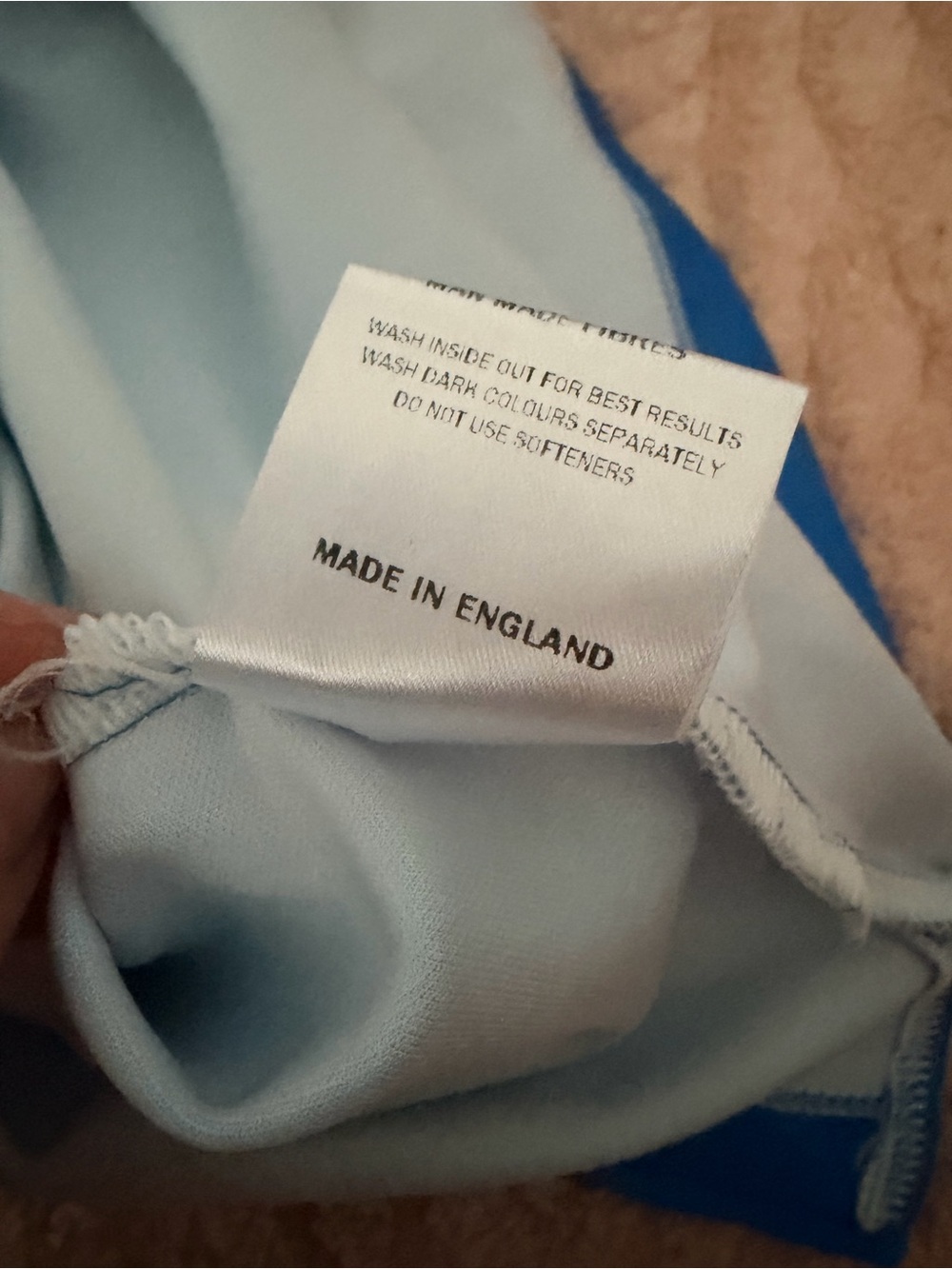 New Balance Blue & White Women's Half-Zip Sports Tour International - Picture 7 of 7